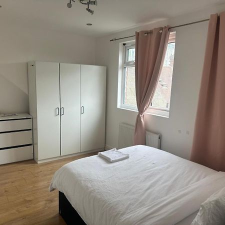 Tran Uk Homestay Λονδίνο Εξωτερικό φωτογραφία